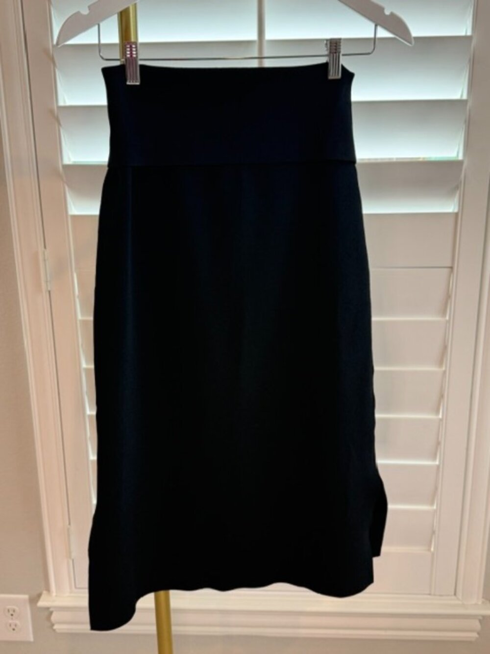 M.M.LaFleur Black Knit Midi Skirt Size L Side Slit Stretch